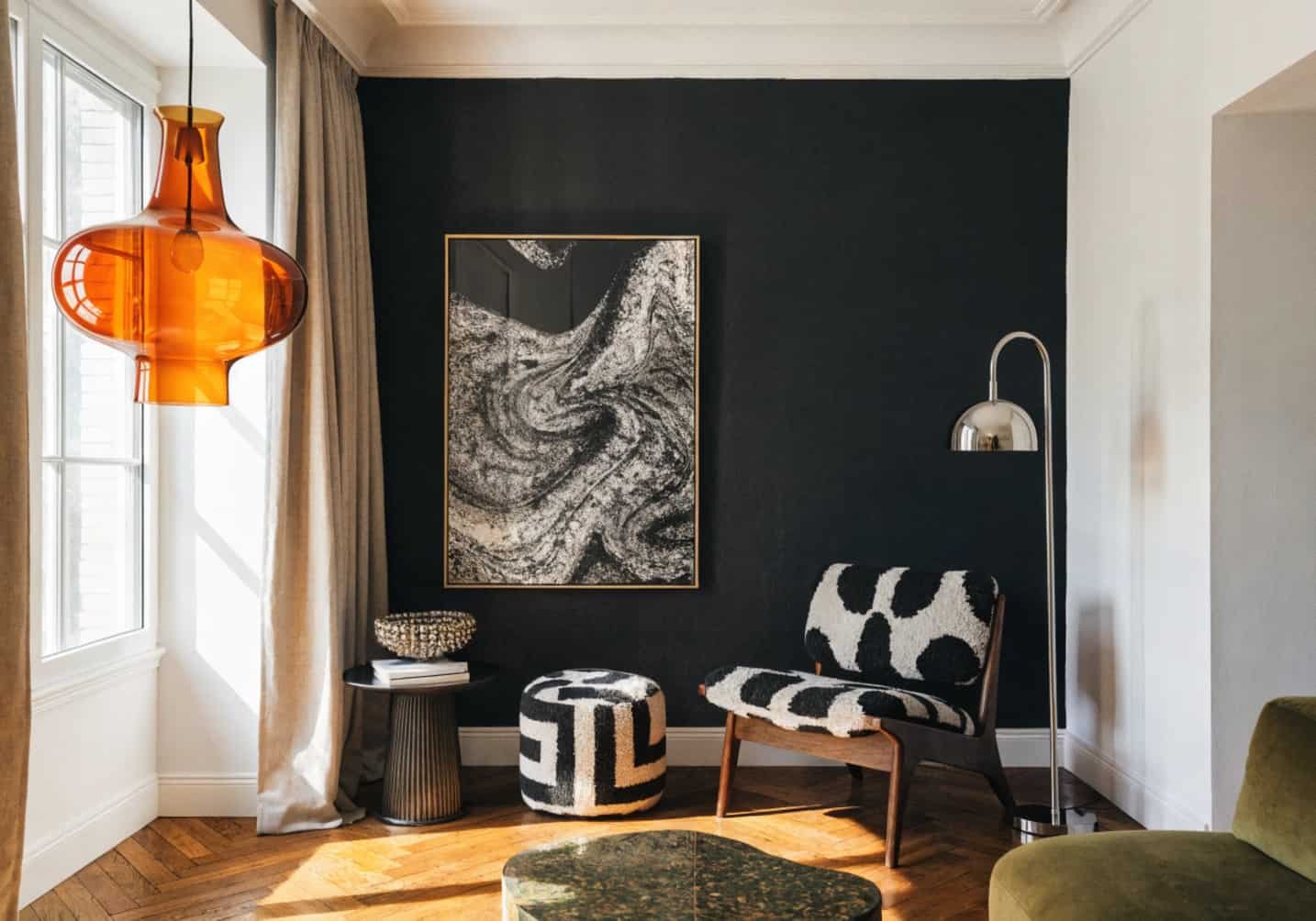 One Black Wall